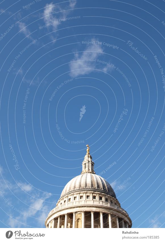 architektonisches Sahnehäubchen Kultur Himmel Schönes Wetter London Großbritannien England Europa Menschenleer Kirche Dom Bauwerk Gebäude Architektur Dach