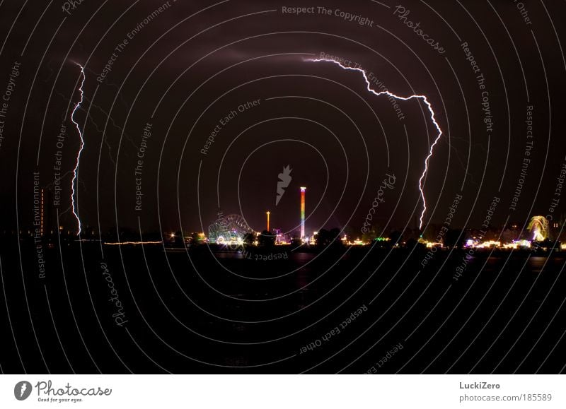 Wer will nochmal...? Freude Glücksspiel Nachtleben Entertainment Feste & Feiern Jahrmarkt Energiewirtschaft Urelemente Himmel Gewitterwolken Nachthimmel