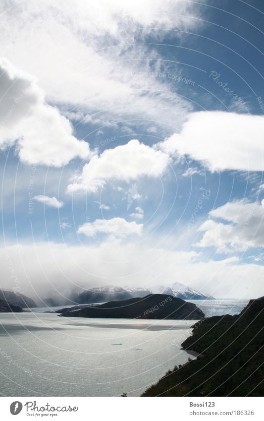 Patagonien01 Ferien & Urlaub & Reisen Ferne Freiheit Natur Landschaft Wasser Himmel Wolken Sommer Wetter Wind Berge u. Gebirge Gipfel Schneebedeckte Gipfel