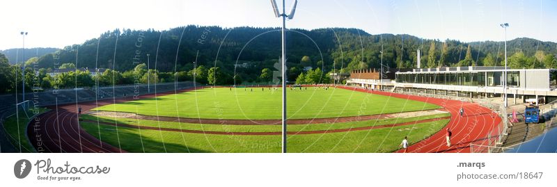 Stadion Fußballplatz Feld Flutlicht Leichtathletik Panorama (Aussicht) üben Ausdauer Weitsprung Hochsprung Sport Spielen Sportveranstaltung Institut Tartan