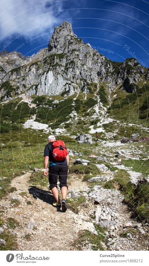 Zustieg Freizeit & Hobby Ferien & Urlaub & Reisen Abenteuer Berge u. Gebirge wandern Mensch maskulin Mann Erwachsene 1 30-45 Jahre Natur Landschaft Urelemente