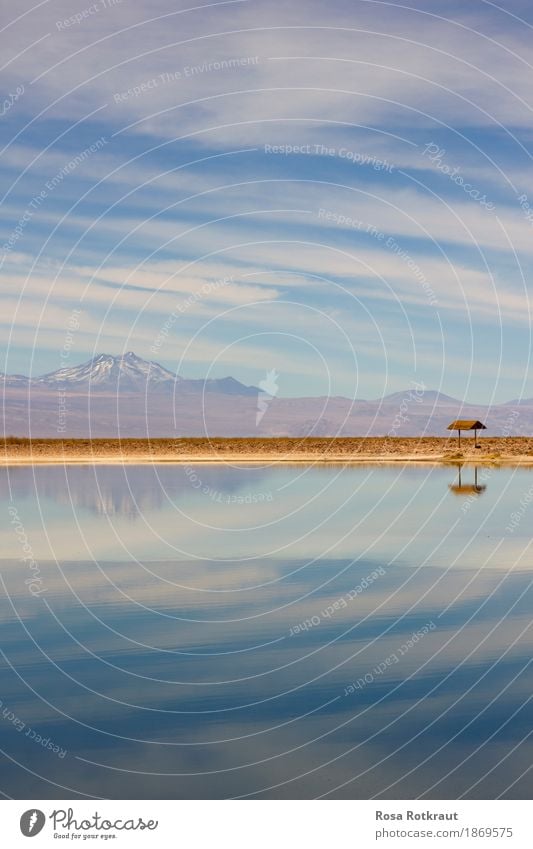 An den Strand Ferien & Urlaub & Reisen Abenteuer Ferne Natur Landschaft Wasser Himmel Wolken Berge u. Gebirge Anden Vulkan Küste Teich exotisch Zufriedenheit