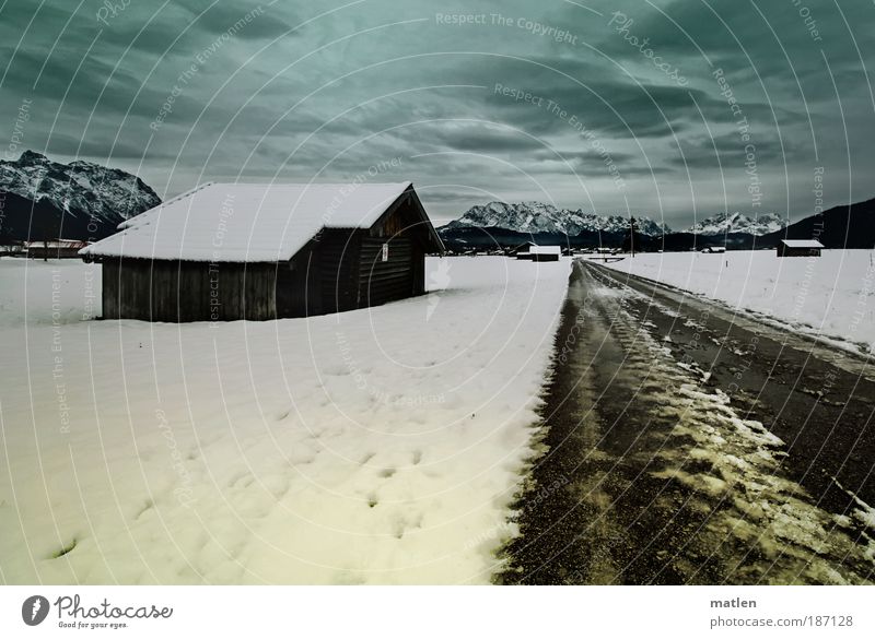 Ammergau Ferien & Urlaub & Reisen Ausflug Ferne Freiheit Winter Schnee Berge u. Gebirge Traumhaus Landschaft Himmel Gewitterwolken Klima schlechtes Wetter Eis