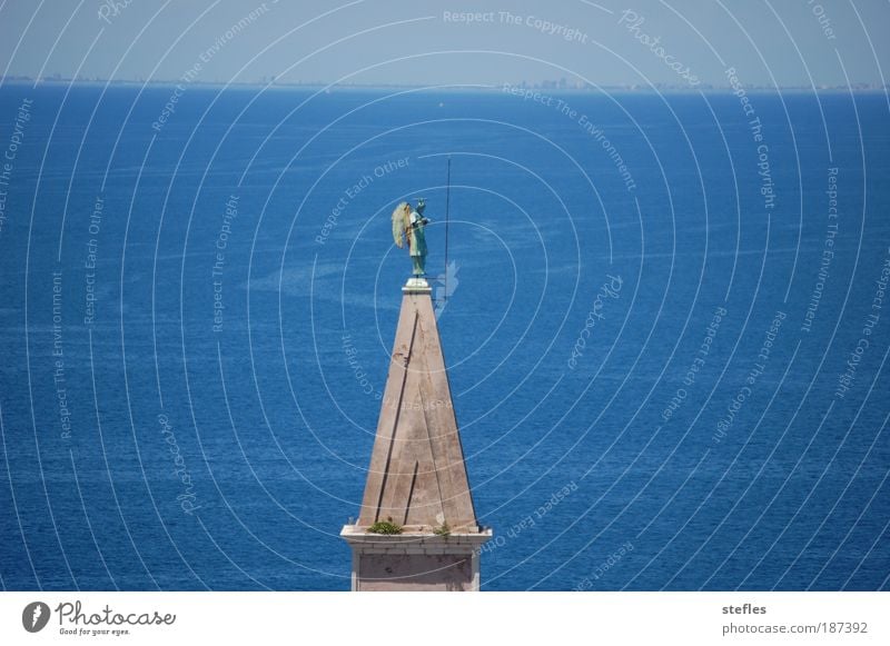 Der Wächter Erholung ruhig Ferien & Urlaub & Reisen Ferne Sommer Sommerurlaub Meer Kunstwerk Landschaft Wasser Wolkenloser Himmel Schönes Wetter Wellen Küste