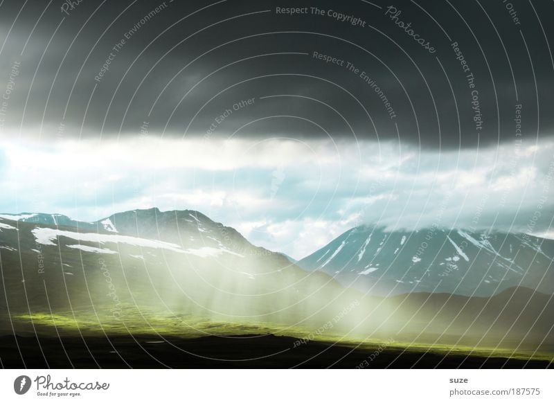 Erleuchtung Ferien & Urlaub & Reisen Tourismus Freiheit Berge u. Gebirge Umwelt Natur Landschaft Pflanze Erde Wolken Gewitterwolken Klima Unwetter leuchten grün