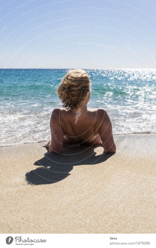 freisein Ferien & Urlaub & Reisen Tourismus Ausflug Ferne Freiheit Sommer Sommerurlaub Sonne Sonnenbad Strand Meer Insel Mensch feminin Frau Erwachsene Leben 1