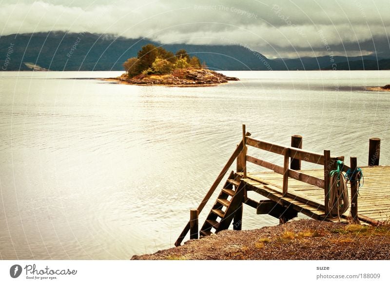 Am Steg ruhig Ferien & Urlaub & Reisen Tourismus Ferne Meer Insel Umwelt Natur Landschaft Urelemente Wolken Sommer Klima Wetter Berge u. Gebirge Seeufer