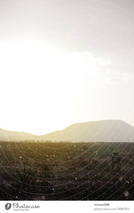 Regen im Paradies. Kunst ästhetisch Fuerteventura Spanien Sonne Kontrast Wetter Insel Berge u. Gebirge Ferne Einsamkeit Farbfoto mehrfarbig Außenaufnahme