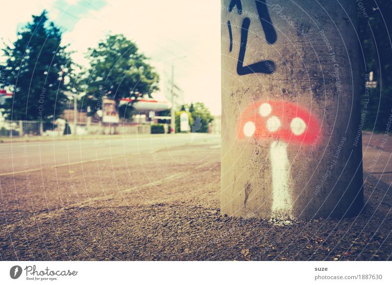 Orientierung | für Stadtaffen Rauschmittel Umwelt Stadtrand Verkehrswege Straße Sammlung Graffiti klein niedlich rot Leipzig Pilz Fliegenpilz Sammler unterwegs