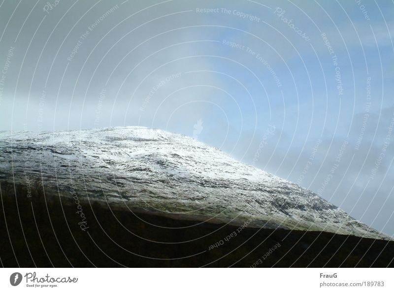 Puderzucker... ruhig Ferien & Urlaub & Reisen Ferne Berge u. Gebirge Landschaft Urelemente Eis Frost Gipfel Schneebedeckte Gipfel Stein groß blau grau weiß