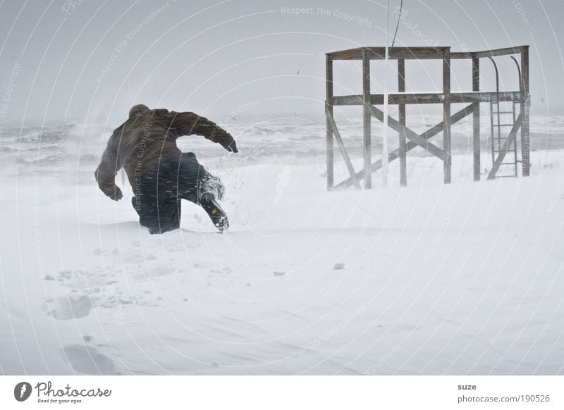 Schneemann Abenteuer Expedition Mensch maskulin Mann Erwachsene 1 18-30 Jahre Jugendliche Umwelt Natur Landschaft Himmel Winter Klima Unwetter Wind Sturm Wellen