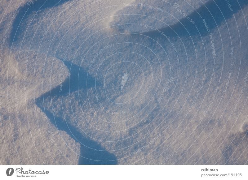 Zeichnung aus Wind und Schnee ruhig Sonne Wellen Winter Feste & Feiern Natur Landschaft träumen kalt weiß Lebensfreude Klima Frost Jahreszeiten Schneewehe