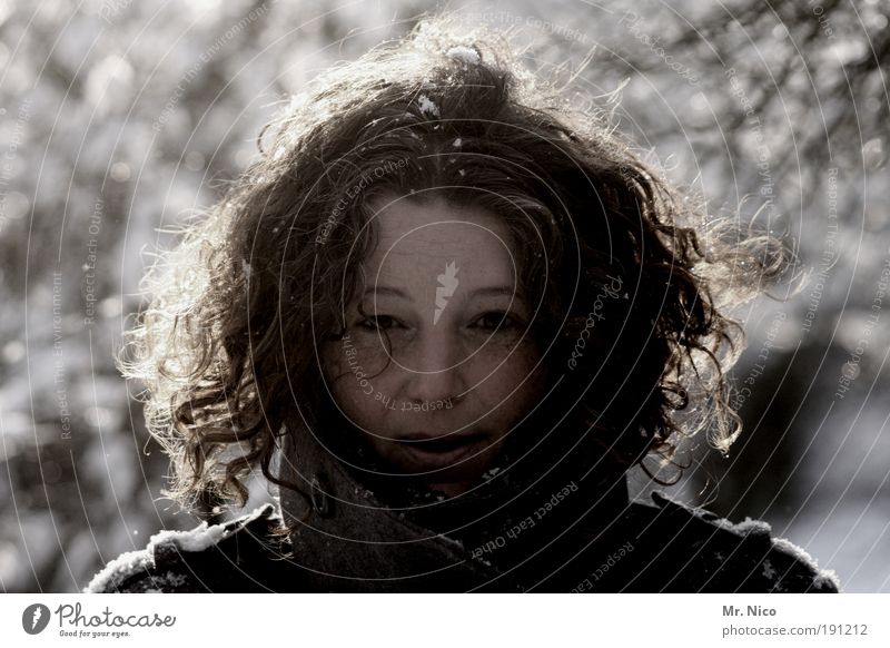 if today was your last day Winter Schnee feminin Kopf Haare & Frisuren Gesicht Natur Eis Frost Schneefall Locken Glück Fröhlichkeit atmen frieren Blick