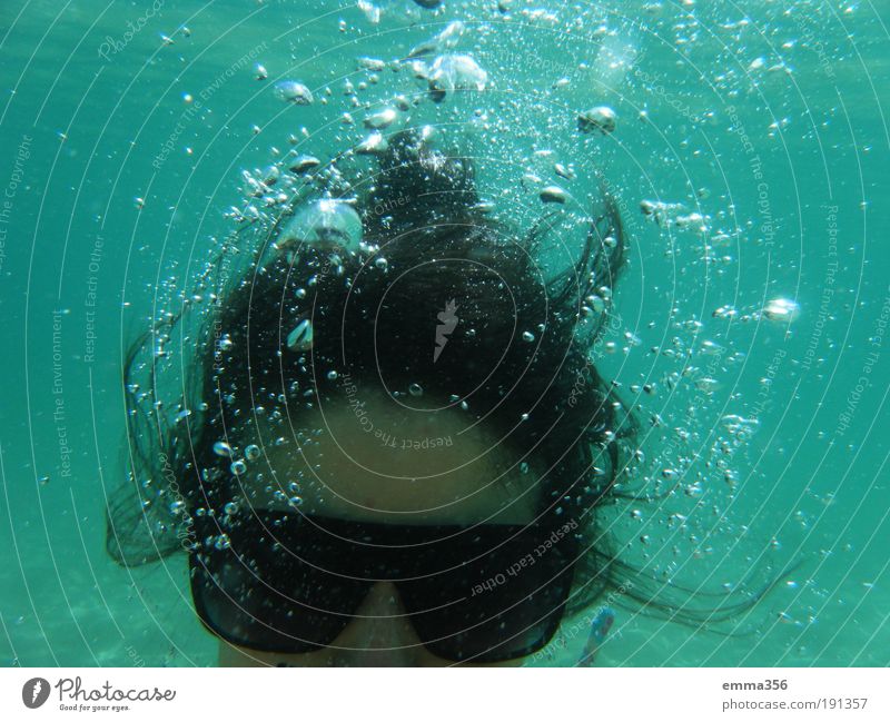 Unterwasserstil Jugendliche Kopf 1 Mensch Wasser Sommer exotisch Strand Meer Sonnenbrille frei Freundlichkeit Fröhlichkeit blau Freude Coolness Tatkraft