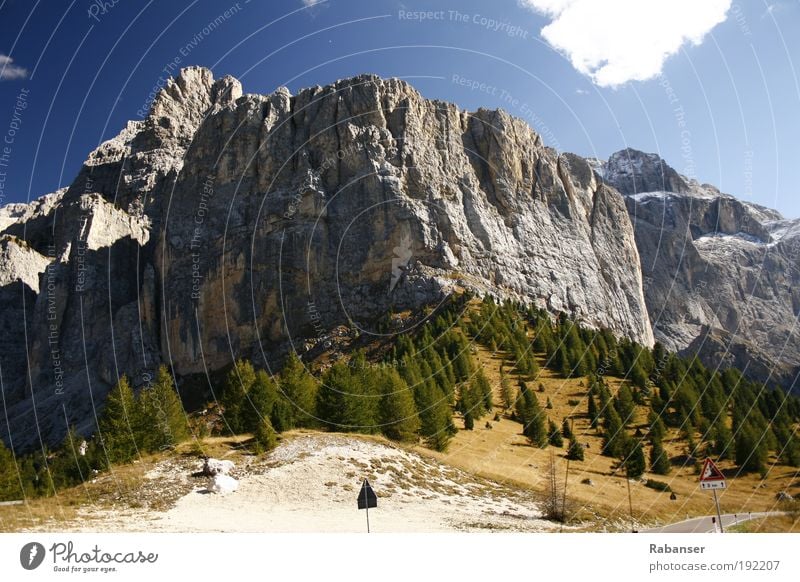 Sellastock Ferien & Urlaub & Reisen Tourismus Ausflug Freiheit Expedition Berge u. Gebirge Umwelt Natur Landschaft Wolken Sonnenlicht Herbst Klima Wetter