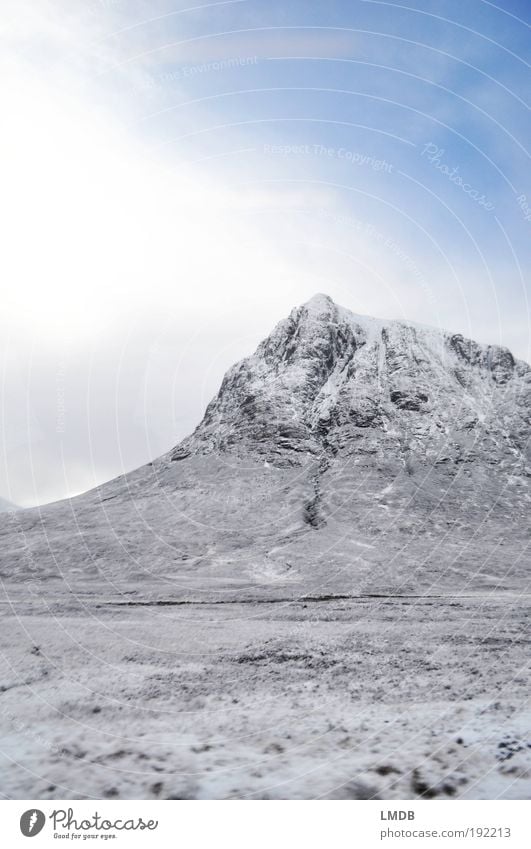 Winter in den Highlands Umwelt Natur Landschaft Erde Himmel Wolken Sonne Klima Wetter Schönes Wetter Eis Frost Schnee Felsen Berge u. Gebirge Gipfel