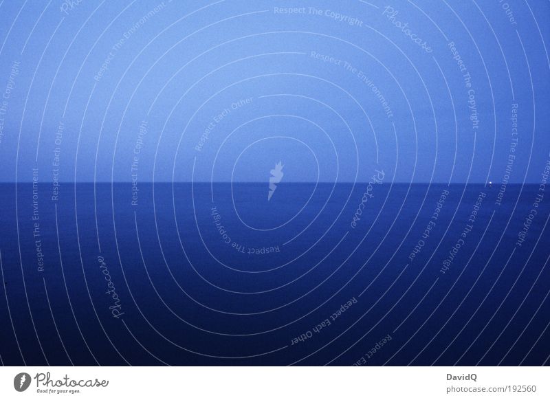blau Umwelt Natur Wasser Horizont Ostsee Meer Ferne ruhig weitläufig Farbfoto Außenaufnahme Abend Panorama (Aussicht)