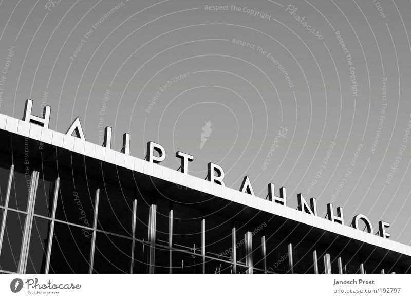 Hauptbahnhof II Himmel Wolkenloser Himmel Sommer Köln Deutschland Europa Hauptstadt Stadtzentrum Bahnhof Gebäude Verkehr Personenverkehr Güterverkehr & Logistik