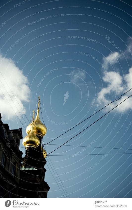 Golden Blue Ausflug Sommer Himmel Wolken Kopenhagen Dänemark Europa Hauptstadt Altstadt Menschenleer Turm Bauwerk Gebäude Architektur schön blau gold Farbfoto