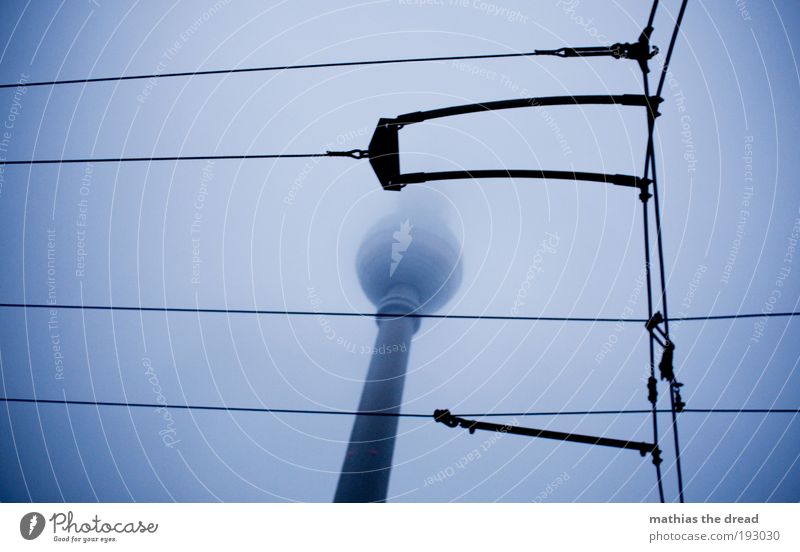 TRÜBE TASSE Himmel Wolken Herbst schlechtes Wetter Nebel Regen Hauptstadt Skyline Menschenleer Bauwerk Gebäude Architektur Sehenswürdigkeit Wahrzeichen