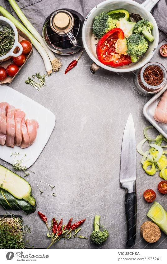 Gesunde Lebensmittel Hintergrund Fleisch Gemüse Salat Salatbeilage Kräuter & Gewürze Öl Ernährung Mittagessen Abendessen Büffet Brunch Festessen Bioprodukte