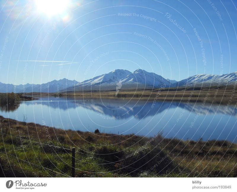 Sunshine over Lake Clearwater Natur Himmel Sonne Schönes Wetter Alpen Gletscher Küste ästhetisch hell blau Zufriedenheit See Reflexion & Spiegelung