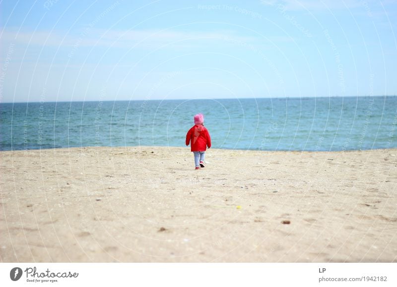 ganz allein Lifestyle Kinderspiel Ferien & Urlaub & Reisen Ausflug Abenteuer Freiheit Sommerurlaub Strand Meer Kindererziehung Bildung Kindergarten Praktikum