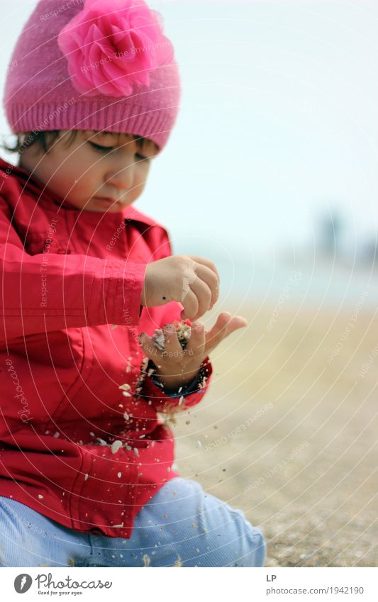 Sandspiel 2 Zufriedenheit Sinnesorgane Erholung Freizeit & Hobby Spielen Handarbeit Kinderspiel Kindererziehung Bildung Kindergarten Schulhof lernen