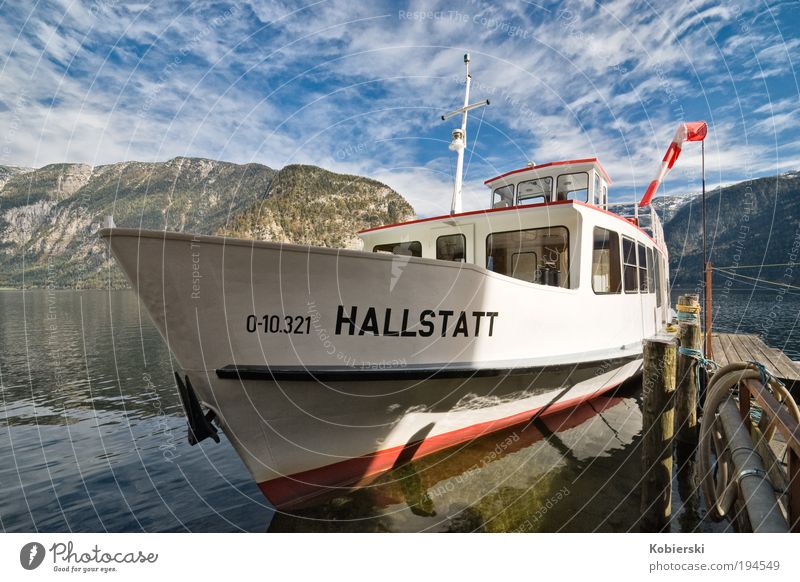 Saisonende Ferien & Urlaub & Reisen Tourismus Ausflug Landschaft Wasser Wolken Herbst See Hallstädter See Hallstadt Sehenswürdigkeit Schifffahrt