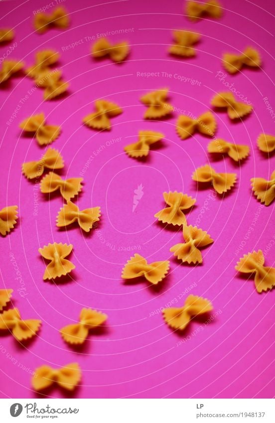 Pasta-Bögen Lebensmittel Teigwaren Backwaren Ernährung Mittagessen Bioprodukte Vegetarische Ernährung Diät Fasten Fastfood Slowfood Italienische Küche Lifestyle