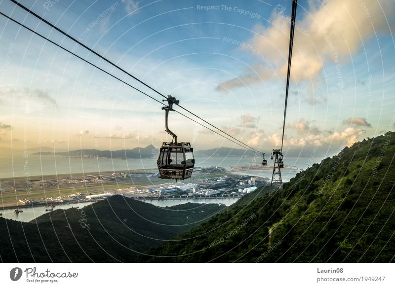 Gondel/ Seilbahn auf Hong Honk Island Ferien & Urlaub & Reisen Tourismus Ausflug Ferne Freiheit Sightseeing Städtereise Sommer Sonne Meer Insel Berge u. Gebirge