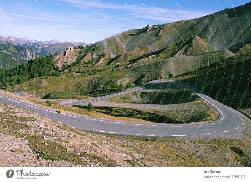 der weg ist das ziel III Ferien & Urlaub & Reisen Ausflug Ferne Klima Schönes Wetter Alpen Berge u. Gebirge Gipfel Verkehrswege Straße Wege & Pfade Landstraße