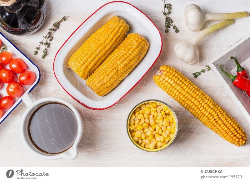 Zutaten für Maissuppe Lebensmittel Gemüse Getreide Suppe Eintopf Kräuter & Gewürze Mittagessen Abendessen Bioprodukte Vegetarische Ernährung Diät Geschirr