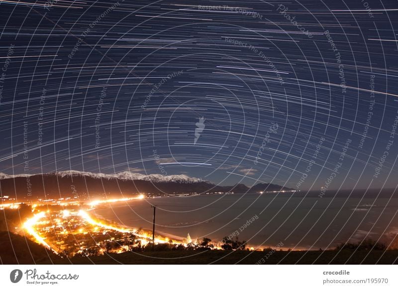 Startrails over Kaikoura Umwelt Natur Landschaft Urelemente Wolkenloser Himmel Nachthimmel Stern Horizont Schönes Wetter Eis Frost Alpen Berge u. Gebirge