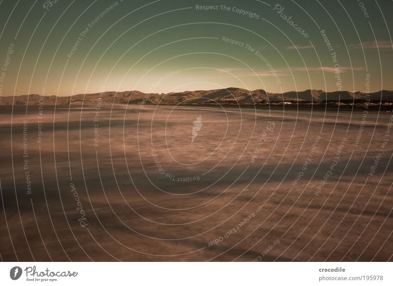 New Zealand II Umwelt Natur Landschaft Himmel Horizont Hügel Felsen Wellen Küste Meer Christchurch Stadtrand alt ästhetisch authentisch außergewöhnlich