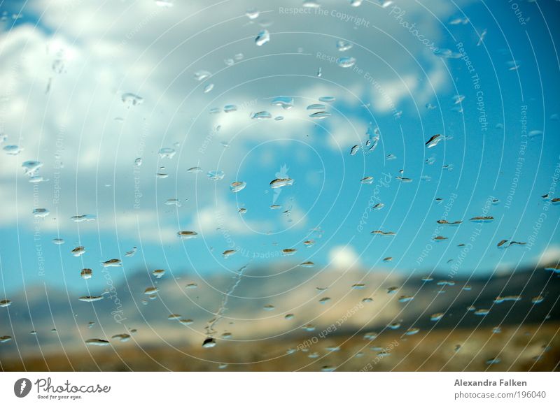 Raindrops Sightseeing schön Regen Wassertropfen Wolken Wolkenhimmel blau Blauer Himmel Hügel Berge u. Gebirge Sonnenlicht Wetter Klima Monsun Erfrischung