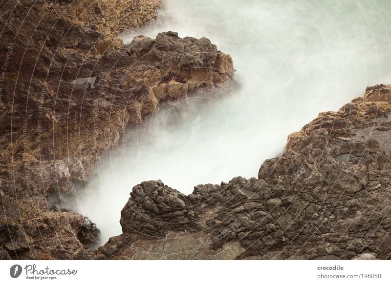 New Zealand XVIII Umwelt Natur Urelemente Erde Wasser Klima Klimawandel Wetter Felsen Wellen Küste Strand Bucht Riff Meer Bewegung toben alt bedrohlich