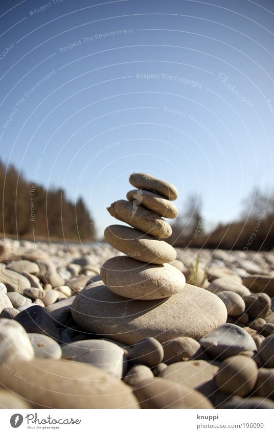 Stein auf Stein Wellness Wohlgefühl Erholung ruhig Handarbeit Freiheit wandern Garten Umwelt Natur Landschaft Luft Wolkenloser Himmel Sommer Schönes Wetter