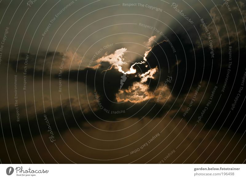 sunblocker Natur Luft Himmel Wolken Gewitterwolken Sonne Sonnenaufgang Sonnenuntergang Sonnenlicht schlechtes Wetter Unwetter gelb gold Gefühle Angst