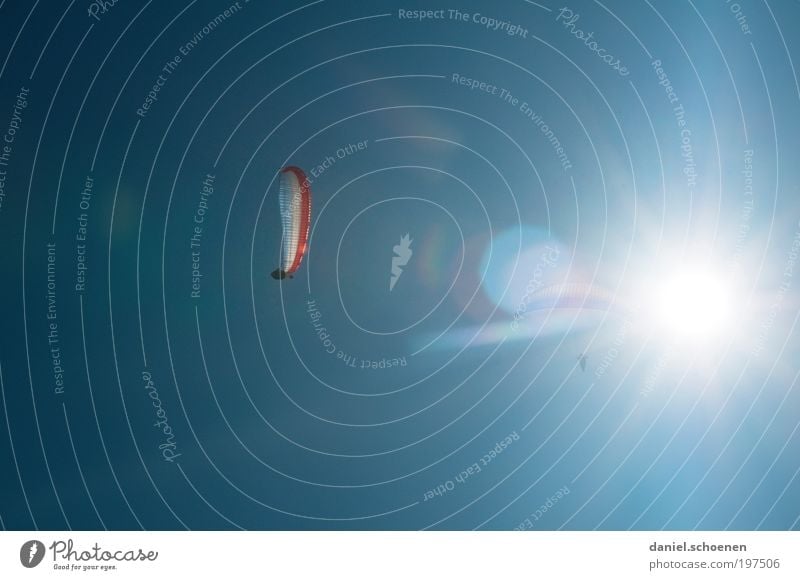 Sonnenenergie Teil 5 Freizeit & Hobby Ferien & Urlaub & Reisen Abenteuer Sport Mensch 2 Luft Himmel Wolkenloser Himmel Schönes Wetter Wind frei blau Freude
