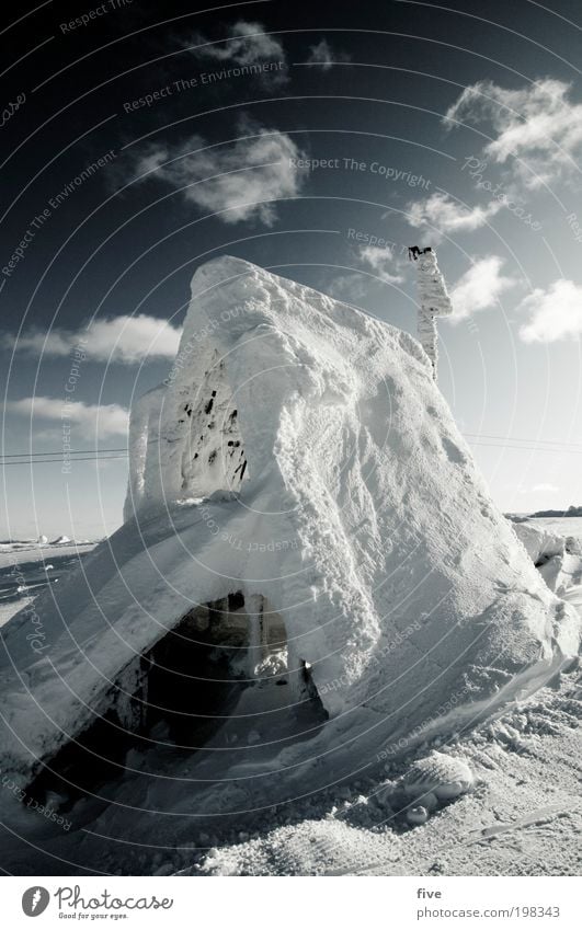 starthaus Ferien & Urlaub & Reisen Tourismus Freiheit Winter Schnee Winterurlaub Himmel Wolken Eis Frost Hügel Haus kalt Finnland Skandinavien Starthaus Norden