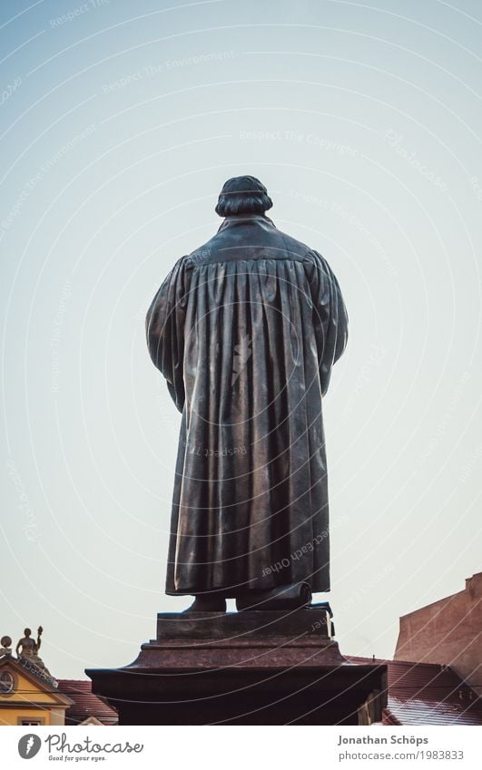 Martin Luther XIV 500 Christentum Erfurt Protestantismus Religion & Glaube Gott Jubiläum Orientierung Reform Rede Blauer Himmel Farbfoto Statue Denkmal