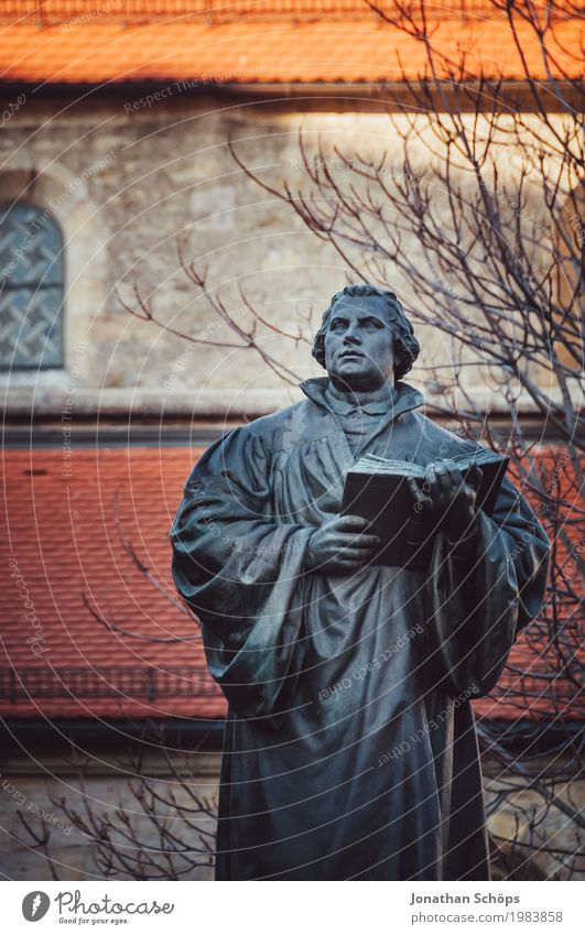 Martin Luther XIII 500 Christentum Erfurt Protestantismus Religion & Glaube Gott Jubiläum Orientierung Reform Rede Farbfoto Statue Denkmal Wandel & Veränderung