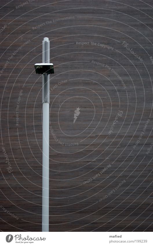 Nordlicht Design Lampe Technik & Technologie Wissenschaften Fortschritt Zukunft Haus Bauwerk Gebäude Architektur Mauer Wand Sehenswürdigkeit Holz Glas Metall