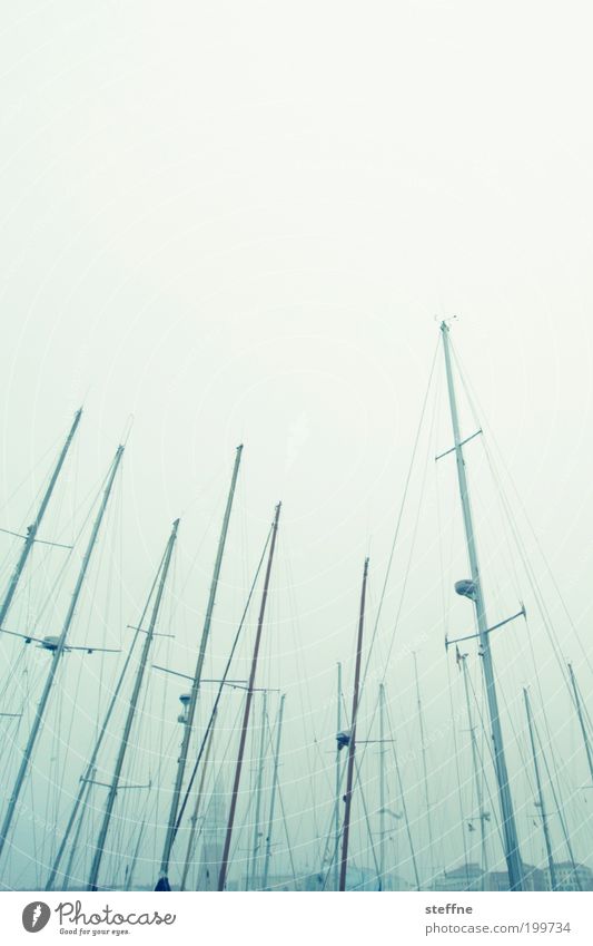 Ankerplatz vor Traumkulisse Venedig Italien Schifffahrt Fischerboot Jacht Segelboot ruhig Campanile San Marco Jachthafen Anlegestelle Mast Dunst Farbfoto