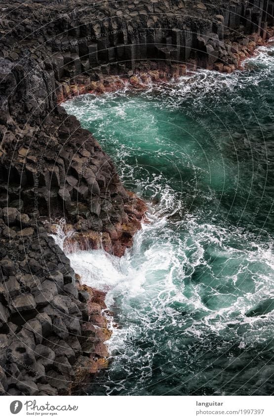 Lava Coasts Ferien & Urlaub & Reisen Abenteuer Ferne Meer Insel Wellen Urelemente Wasser Küste Bucht Pazifik Stein schwarz türkis Korea Süd Korea Lavafeld