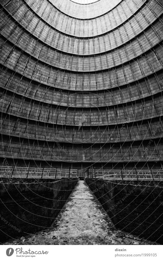 inside the cooling tower [14] Energiewirtschaft Kernkraftwerk Kohlekraftwerk Energiekrise Industrie Industrieanlage Fabrik Turm Bauwerk Gebäude Architektur