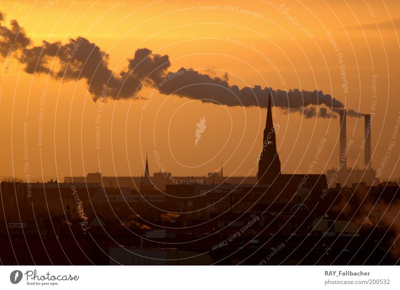 Kraftwerk Rauch Berlin Industrie Energiewirtschaft Sonnenaufgang Sonnenuntergang Schönes Wetter Deutschland Europa Hauptstadt Stadtzentrum Skyline Menschenleer