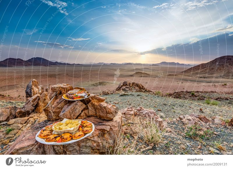 Sundowner Lebensmittel Teigwaren Backwaren Ernährung Picknick Fingerfood Teller Schalen & Schüsseln Ferien & Urlaub & Reisen Tourismus Ausflug Abenteuer Ferne