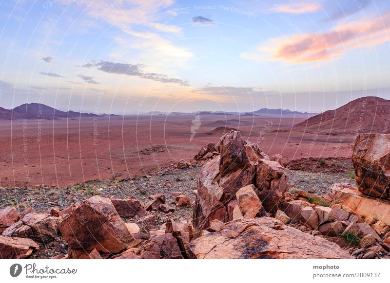 Namibian Sundowner #3 Ferien & Urlaub & Reisen Tourismus Abenteuer Ferne Freiheit Safari Sommerurlaub Umwelt Natur Landschaft Urelemente Himmel Wolken Horizont